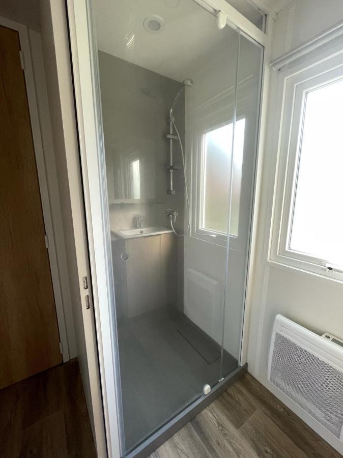 Vesna Mobil Home Canet-en-Roussillon Eksteriør billede