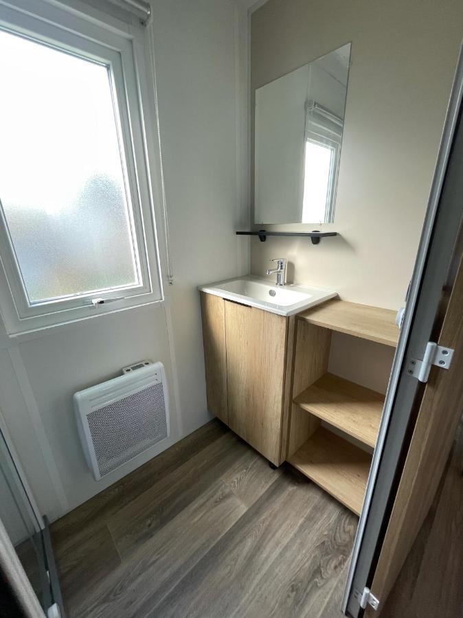 Vesna Mobil Home Canet-en-Roussillon Eksteriør billede